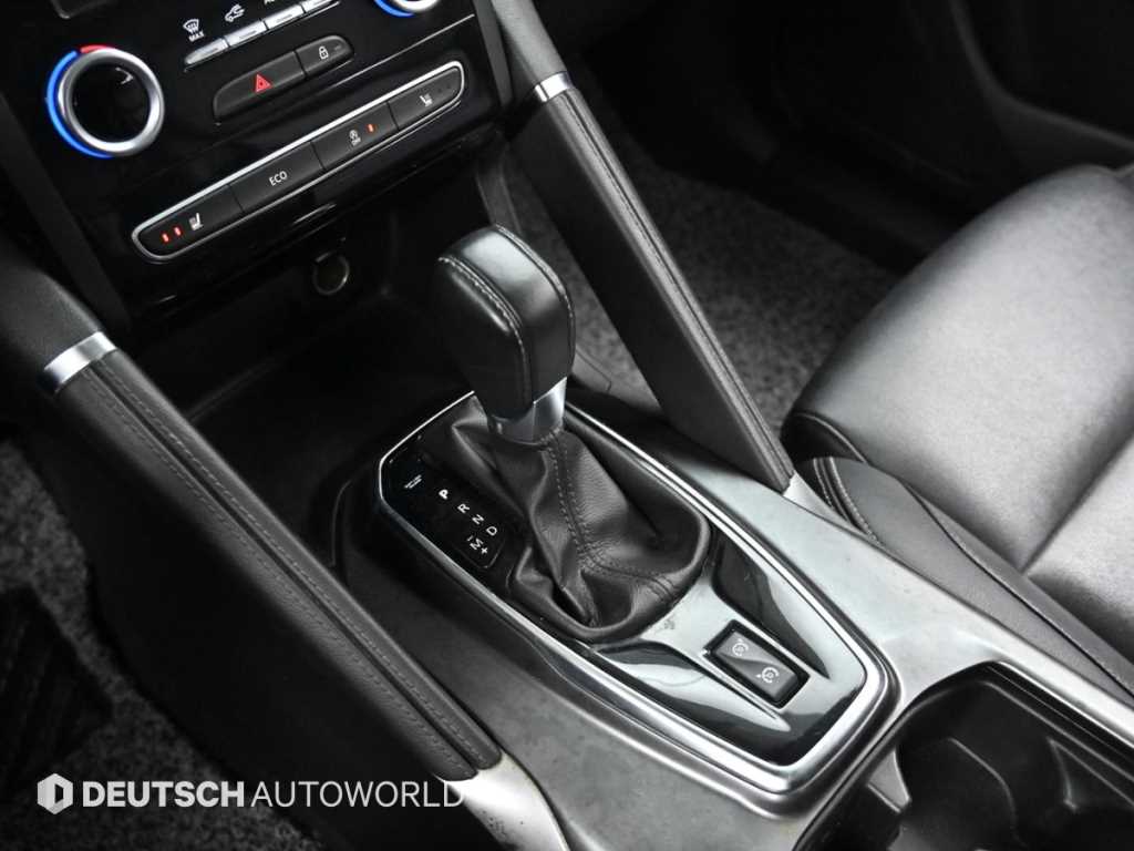 SAMSUNG QM6 - Vista 9