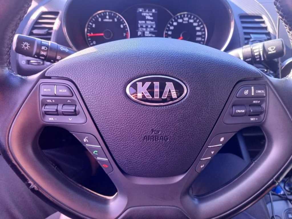 KIA K3 2015 Blanco - Importación desde Corea - HF Imports Iquique - Foto 18