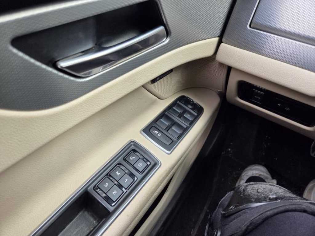 Jaguar XF 2019 Gris - Importación desde Corea - HF Imports Iquique - Foto 18