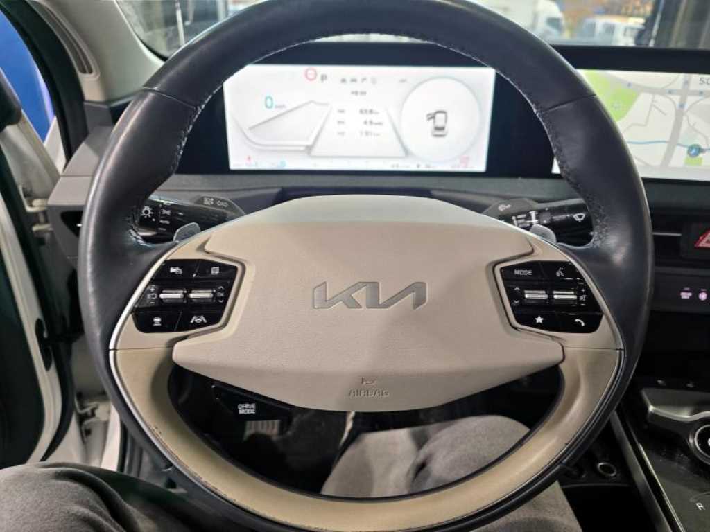 KIA EV6 - Vista 8