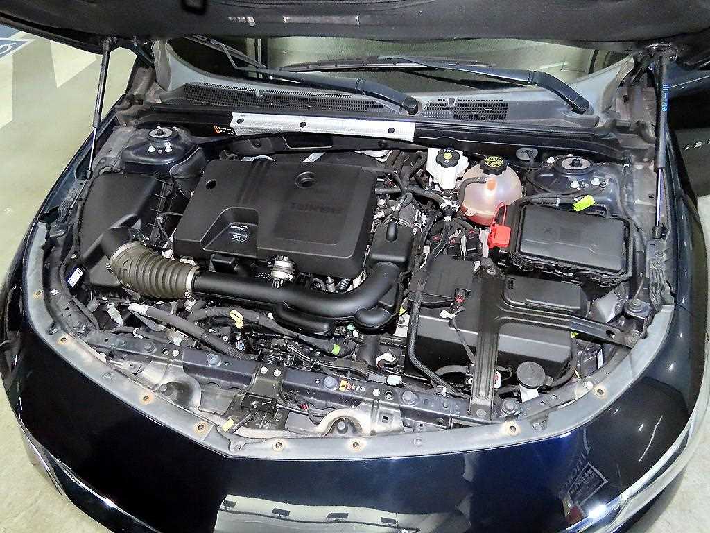 Chevrolet Malibu 2022 Azul - Importación desde Corea - HF Imports Iquique - Foto 17