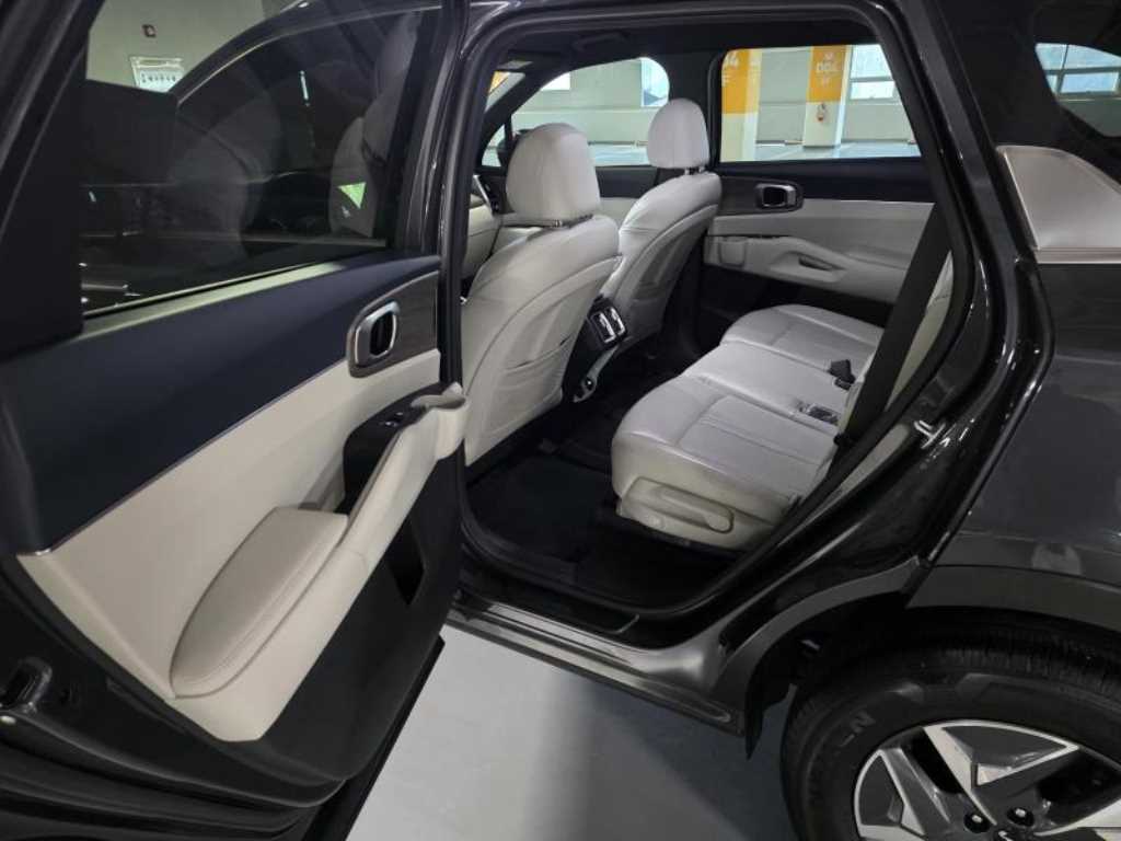 KIA Sorento - Vista 9