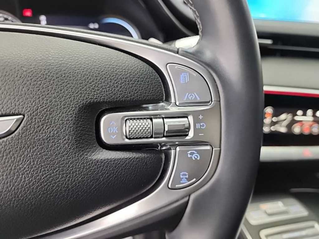 Genesis GV70 2023 Blanco - Importación desde Corea - HF Imports Iquique - Foto 17