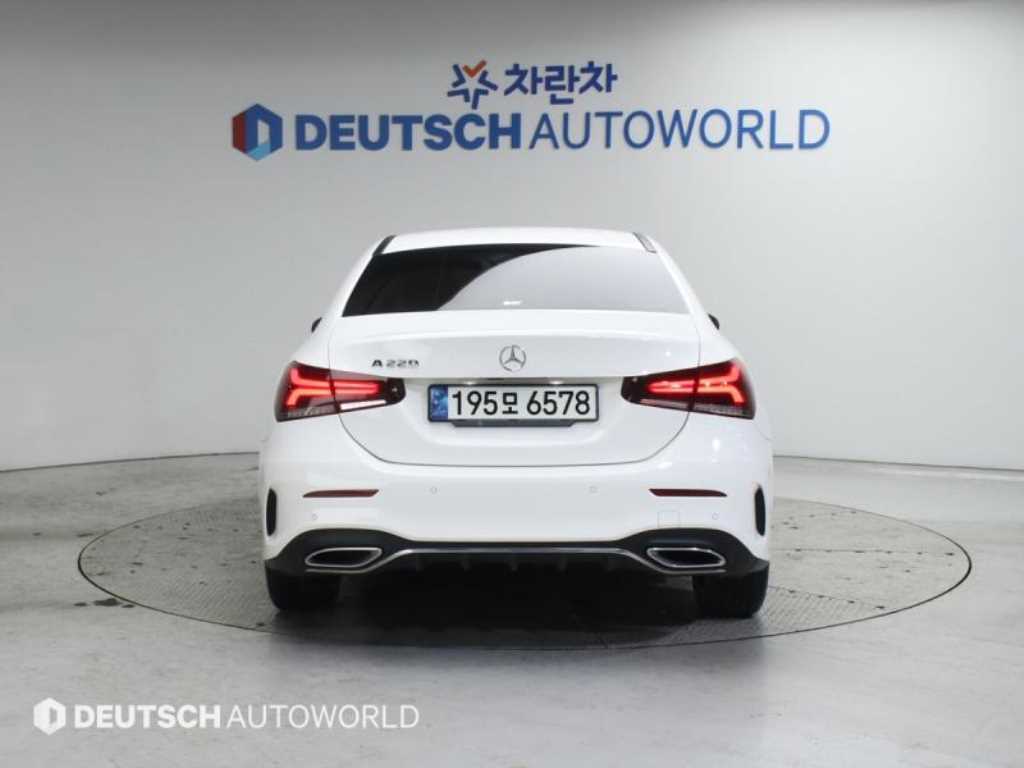 Mercedes Benz A Class - Vista 4