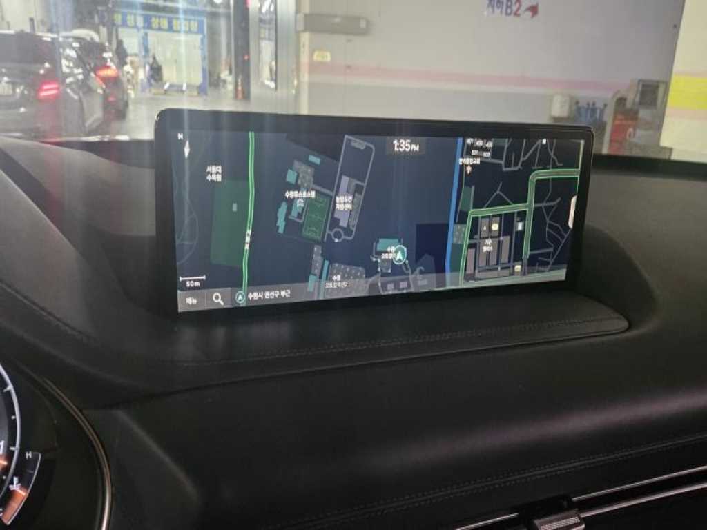 Genesis GV80 - Vista 6