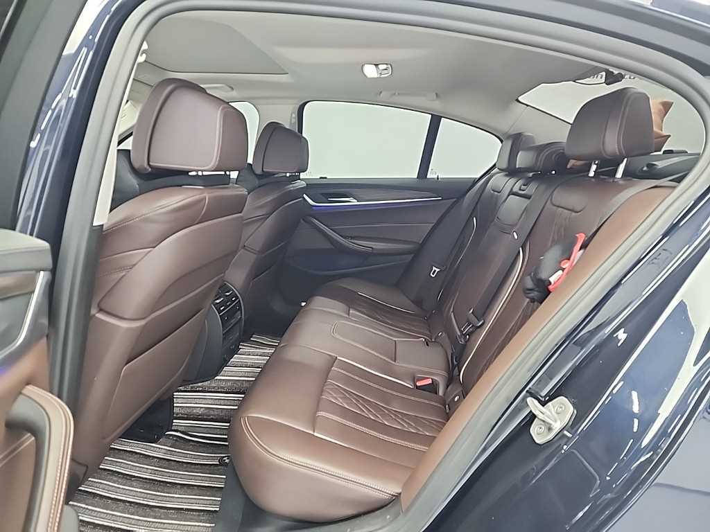 BMW 5 Series - Vista 12