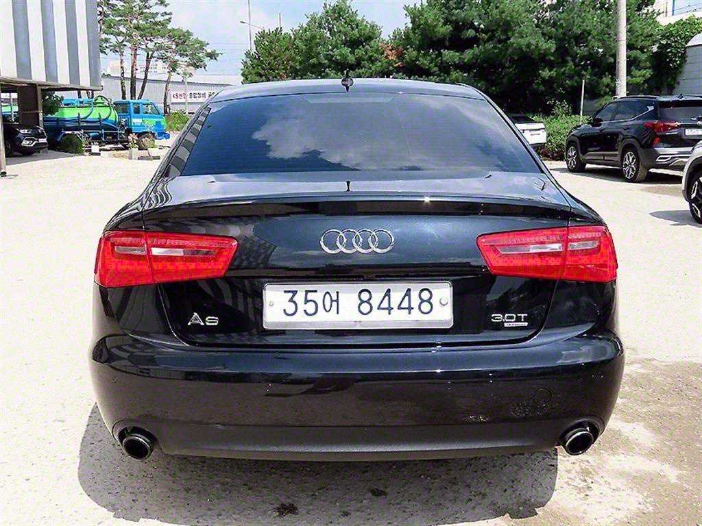 Audi A6 - Vista 6