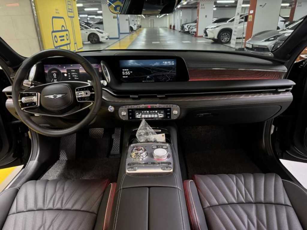 Genesis G90 - Vista 6