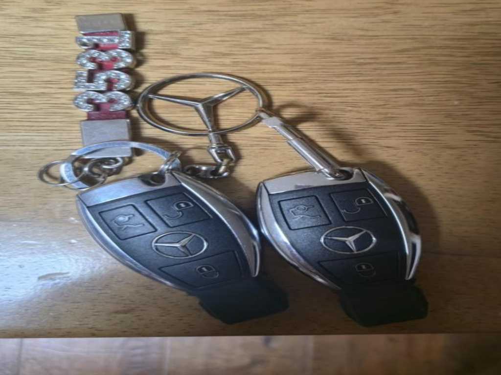 Mercedes Benz E class 2014 Gris - Importación desde Corea - HF Imports Iquique - Foto 18