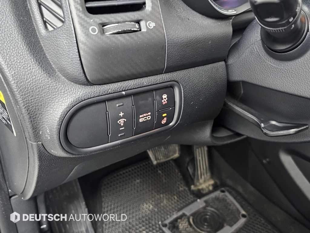 KIA K3 2015 Blanco - Importación desde Corea - HF Imports Iquique - Foto 17