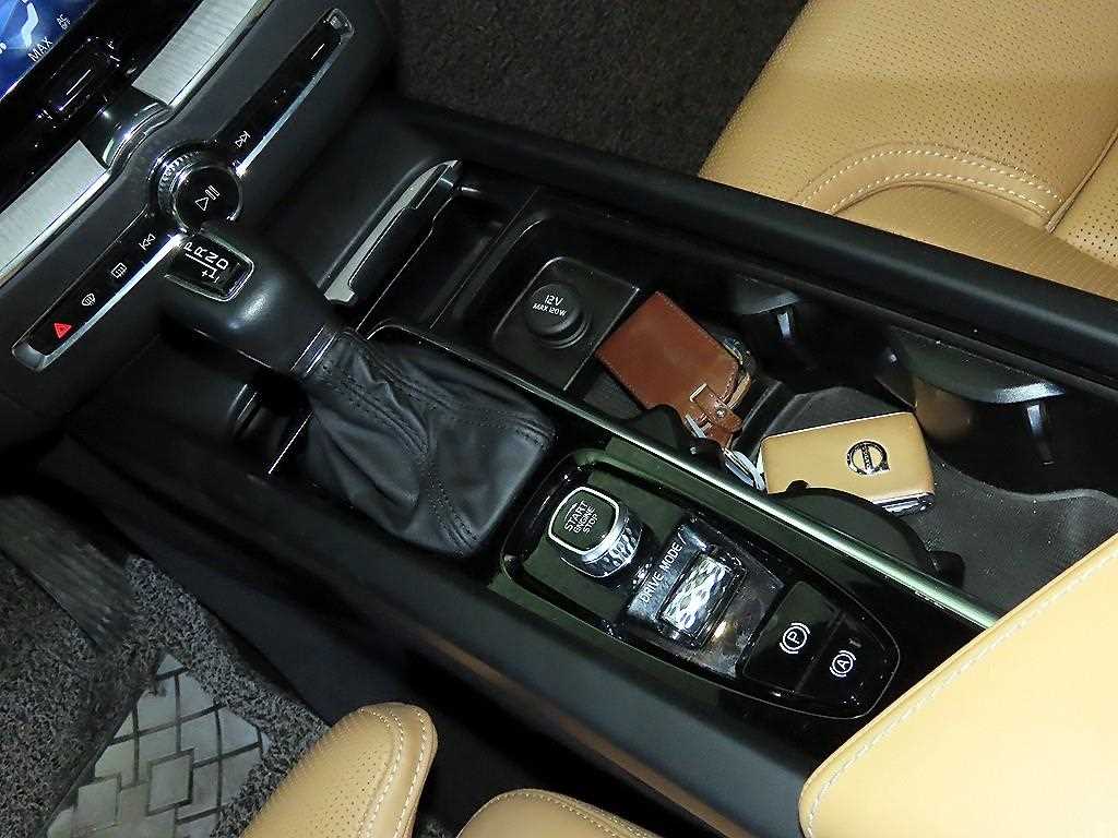 Volvo XC60 - Vista 12