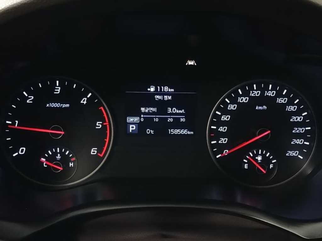 KIA Stinger - Vista 12