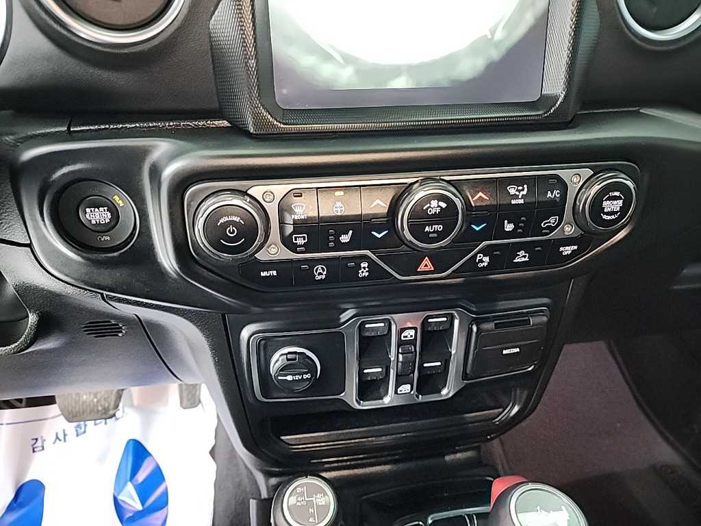 Jeep Wrangler - Vista 10