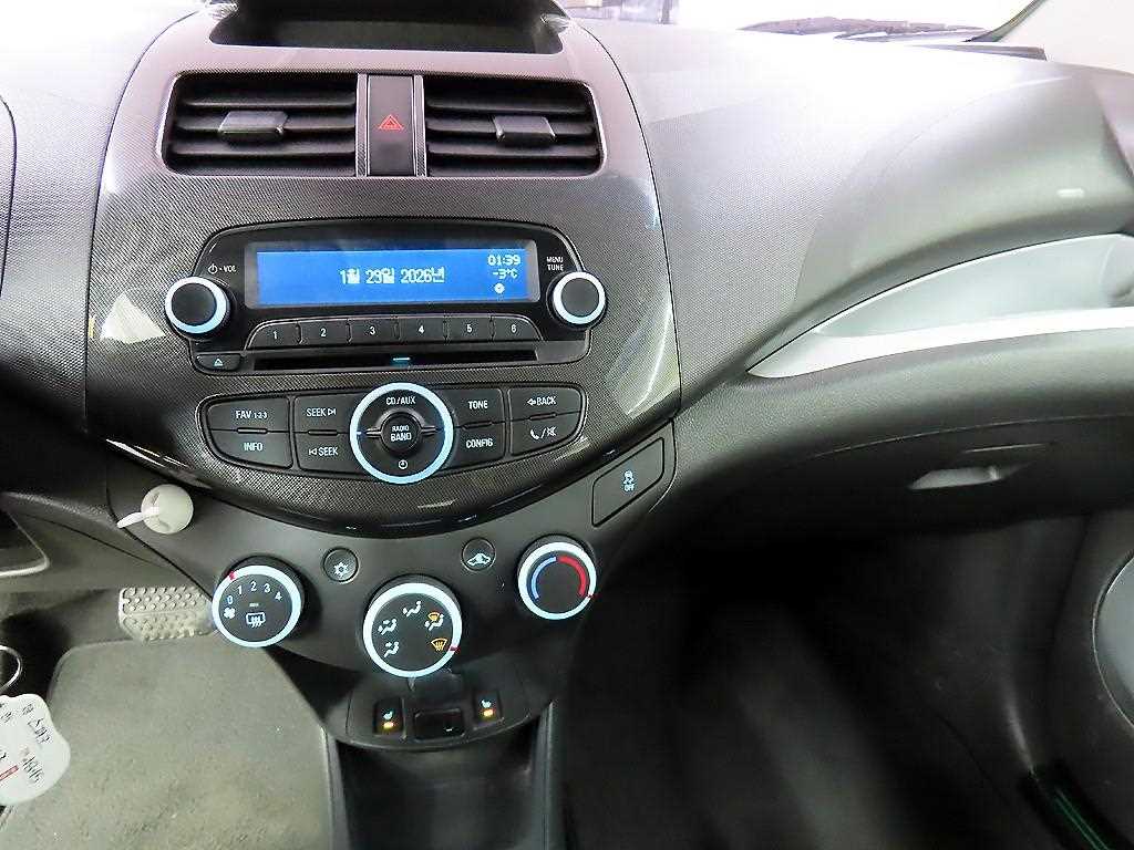 Chevrolet Spark 2014 Rojo - Importación desde Corea - HF Imports Iquique - Foto 13