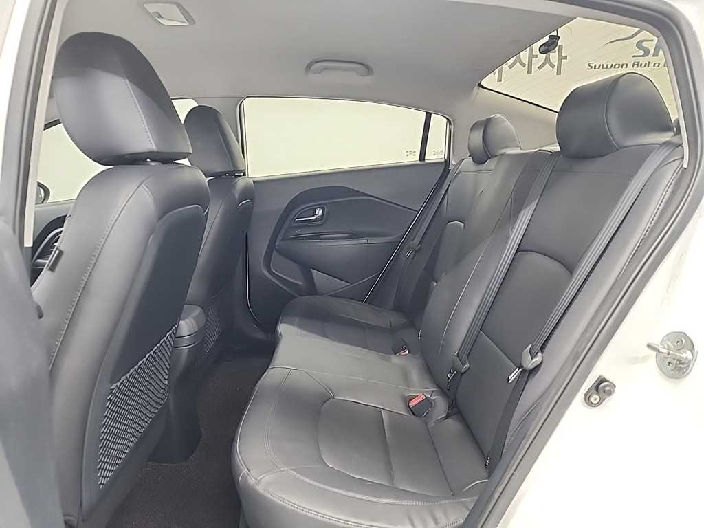 KIA Pride - Vista 12