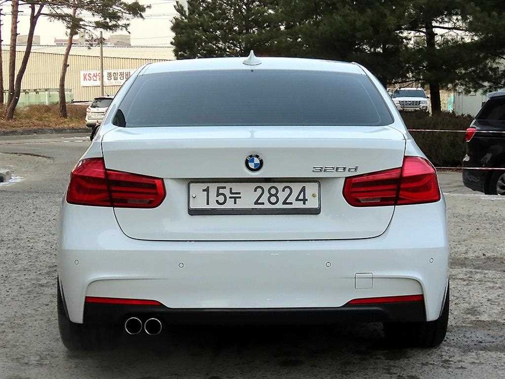 BMW 3 series - Vista 4