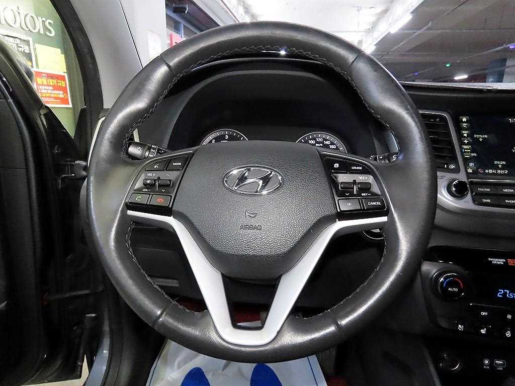 HYUNDAI Tucson - Vista 8