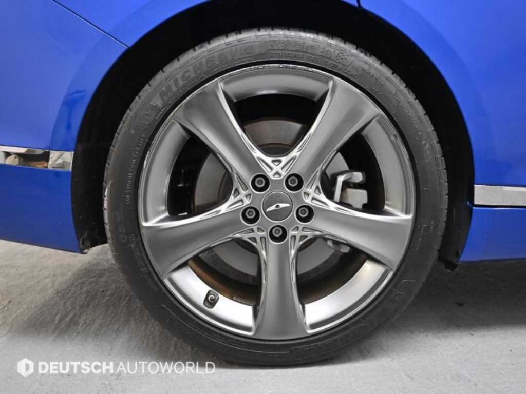 Genesis G80 - Vista 5