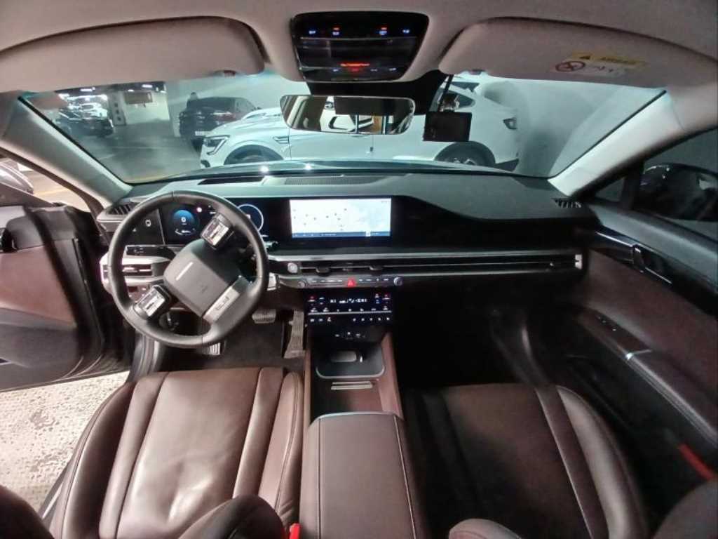 HYUNDAI Grandeur - Vista 5