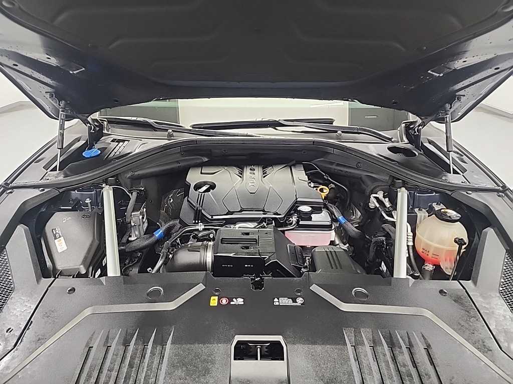 Genesis GV70 - Vista 5