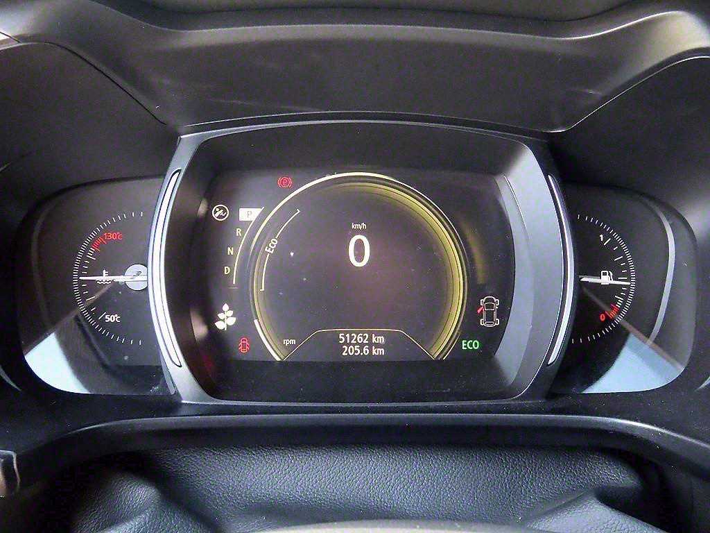 SAMSUNG QM6 - Vista 8