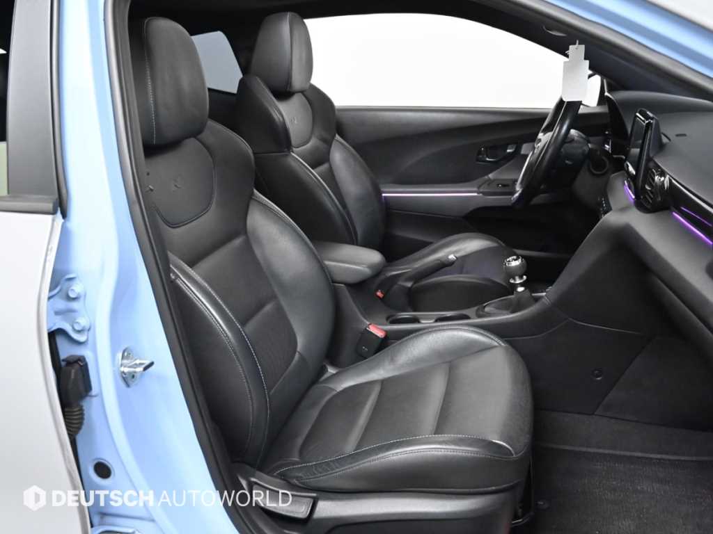 HYUNDAI Veloster - Vista 10