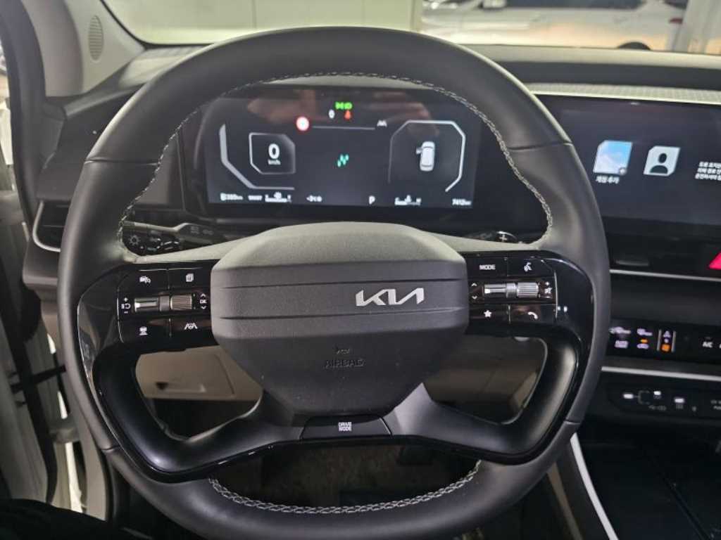 KIA Carnival - Vista 7