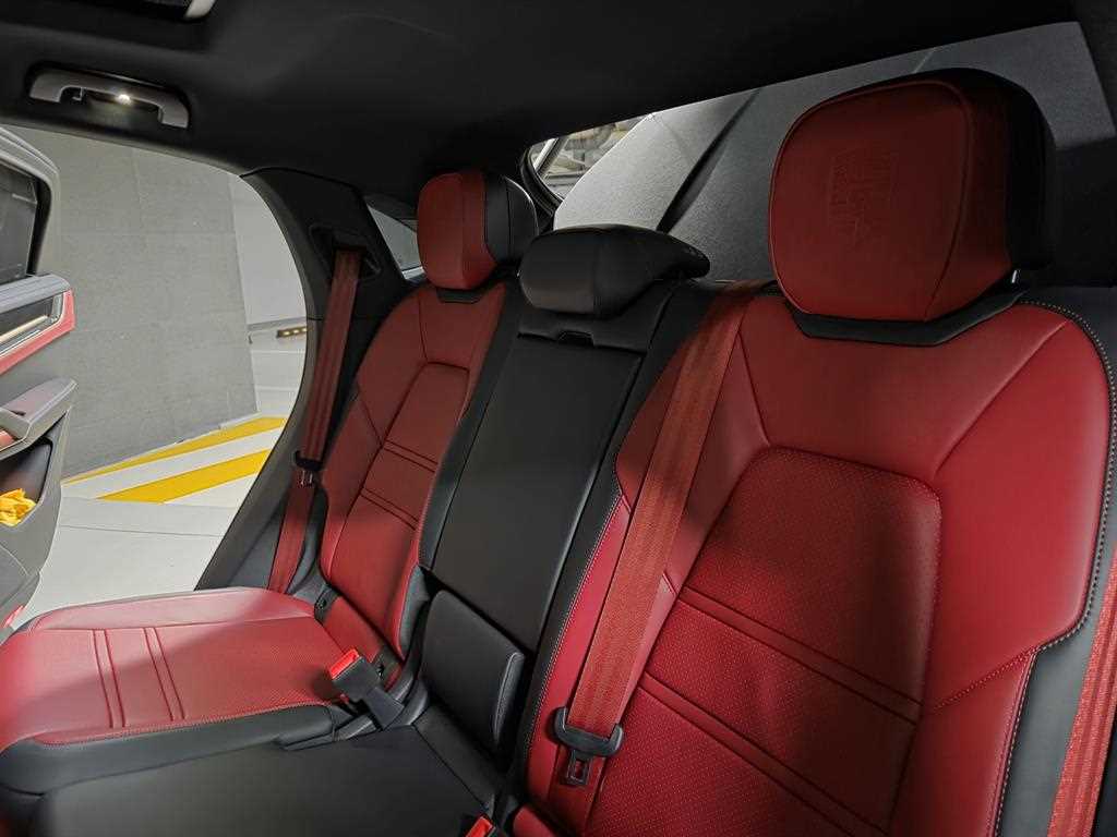 Porsche Cayenne 2025 Negro - Importación desde Corea - HF Imports Iquique - Foto 17