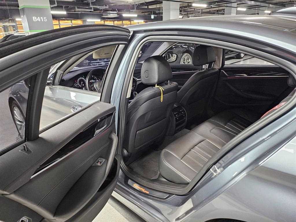 BMW 5 Series - Vista 12