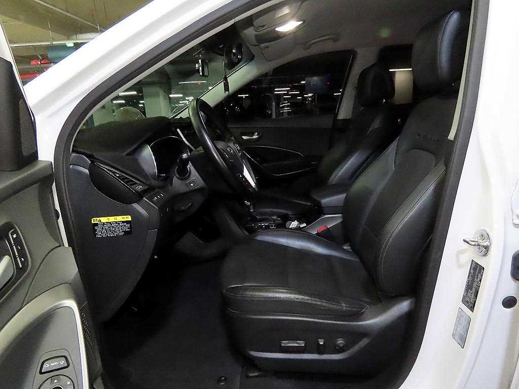 HYUNDAI Santa Fe - Vista 6