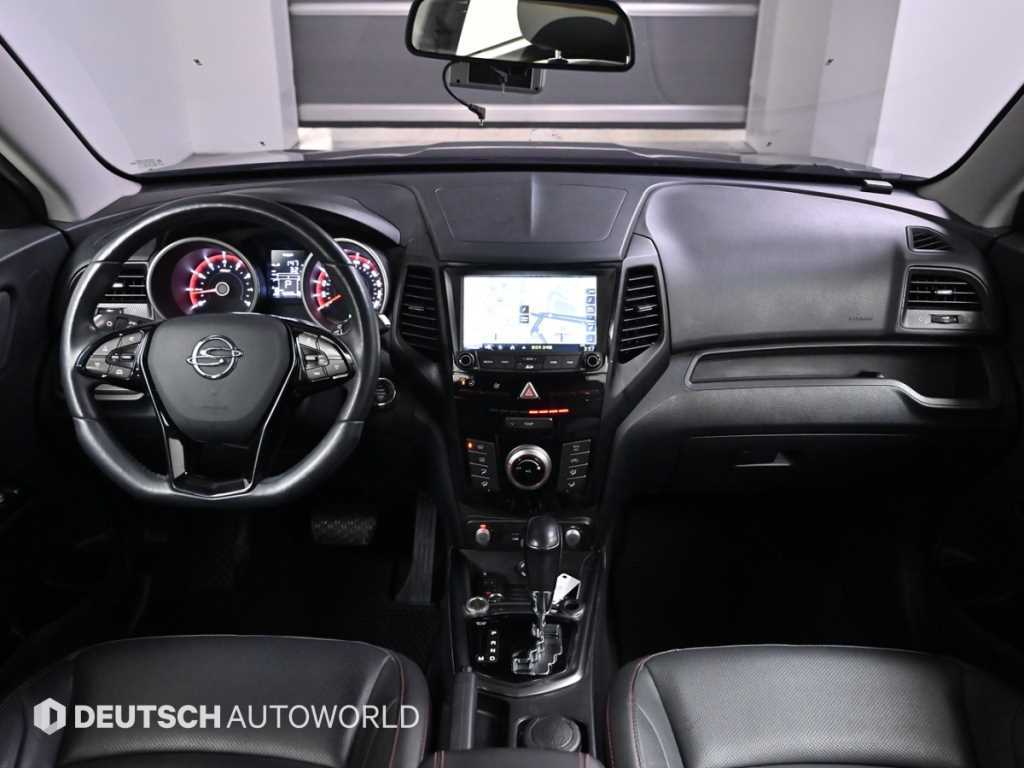 Ssangyong Tivoli - Vista 7