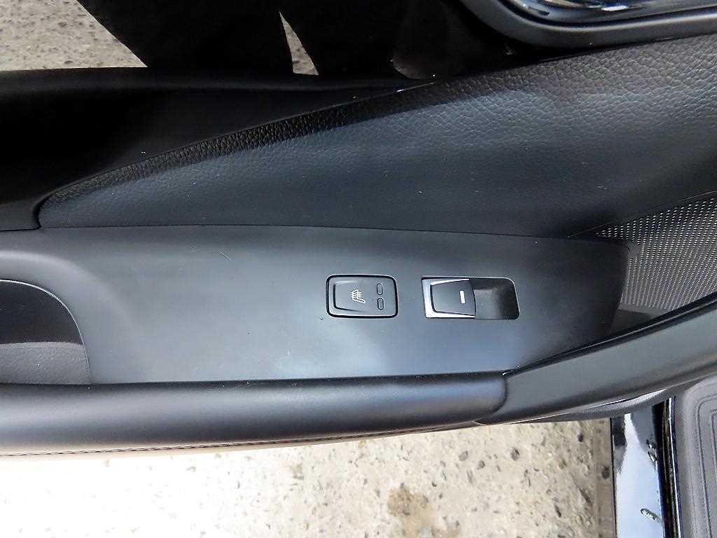 HYUNDAI Grandeur 2017 Negro - Importación desde Corea - HF Imports Iquique - Foto 18