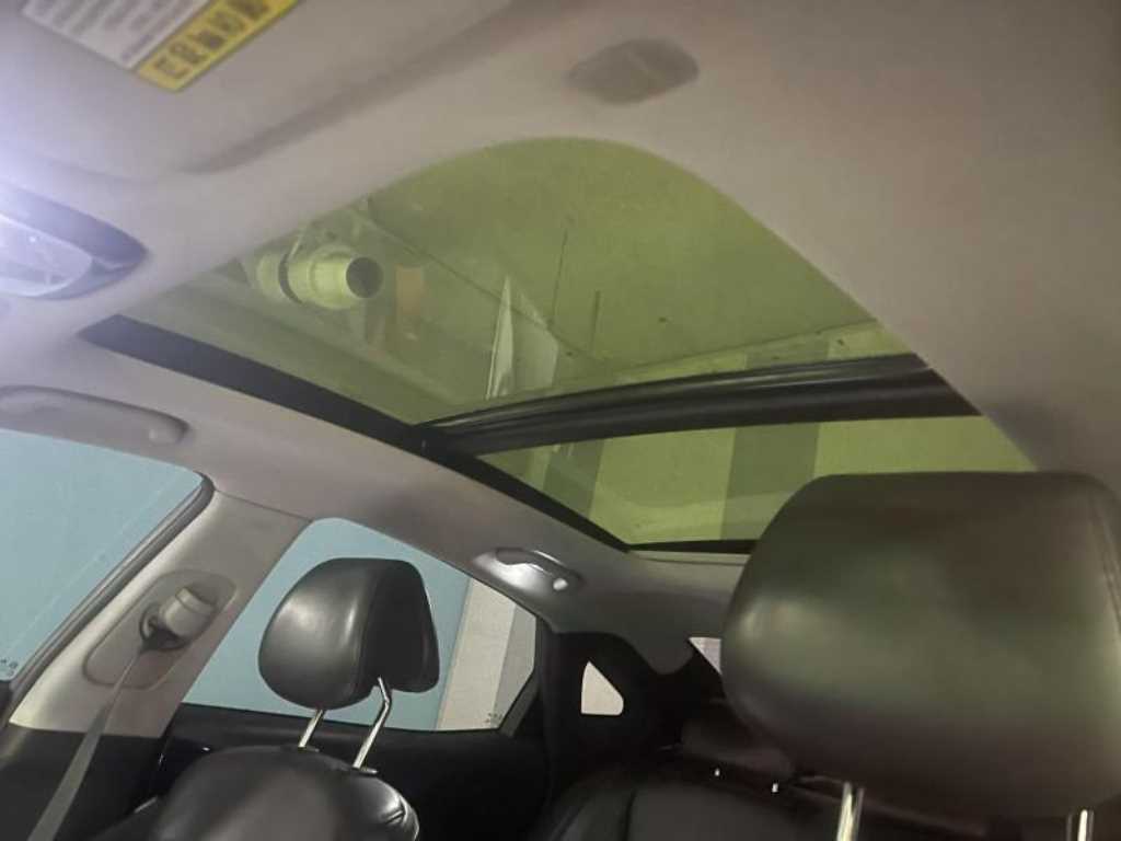 HYUNDAI Grandeur - Vista 11