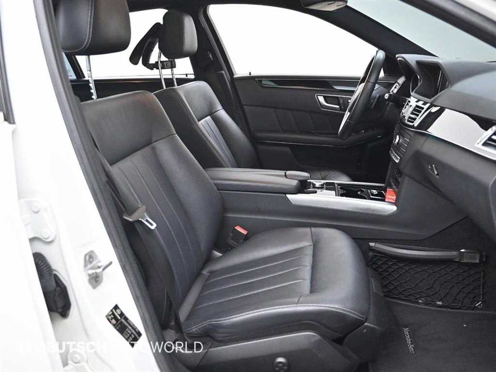 Mercedes Benz E class - Vista 10