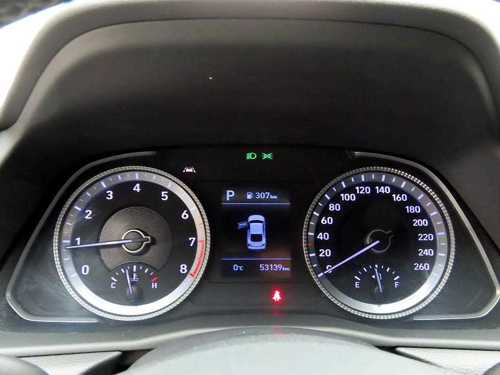 HYUNDAI Sonata - Vista 6