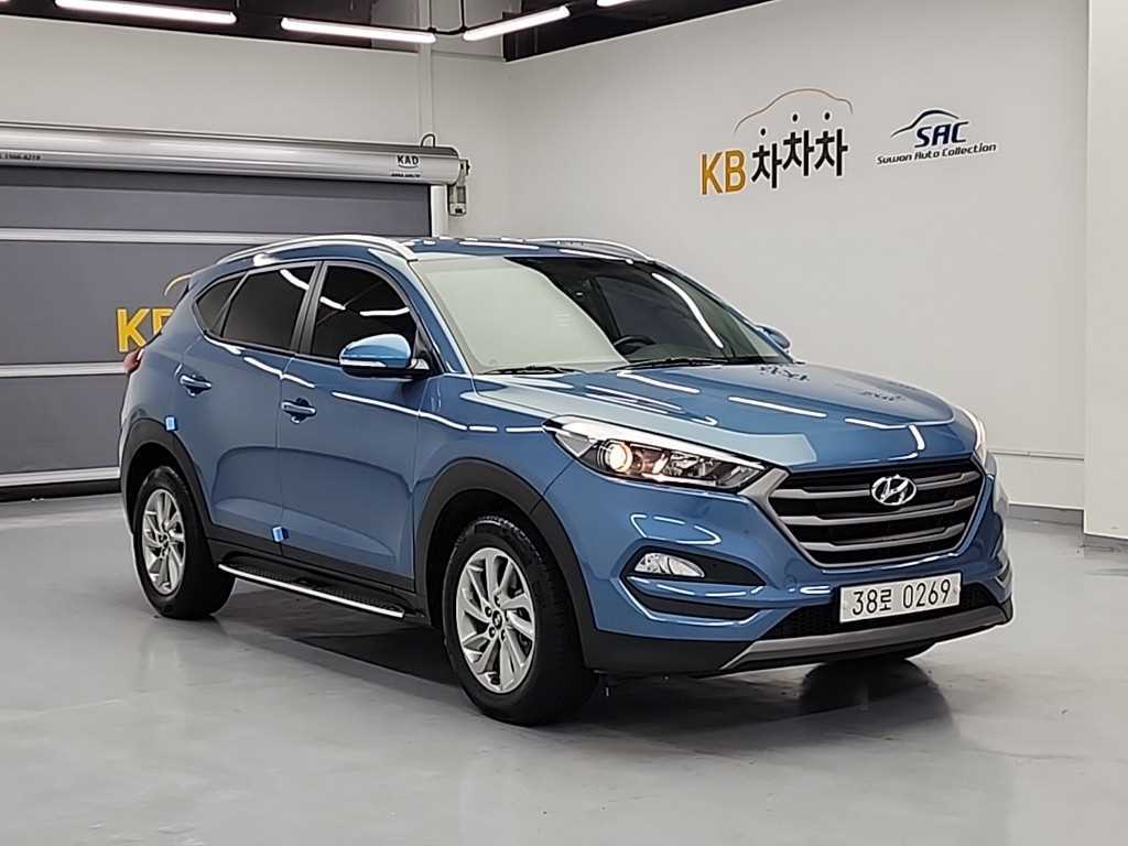 HYUNDAI Tucson - Vista 4