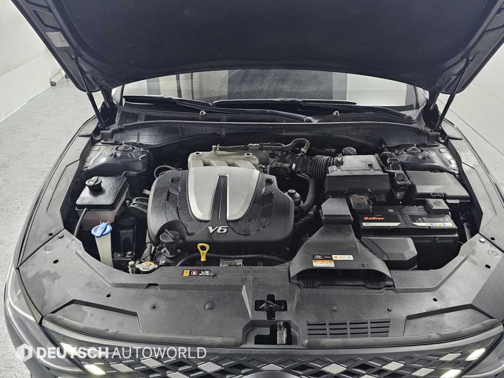 HYUNDAI Grandeur - Vista 6