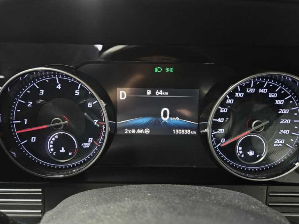 HYUNDAI Grandeur - Vista 8