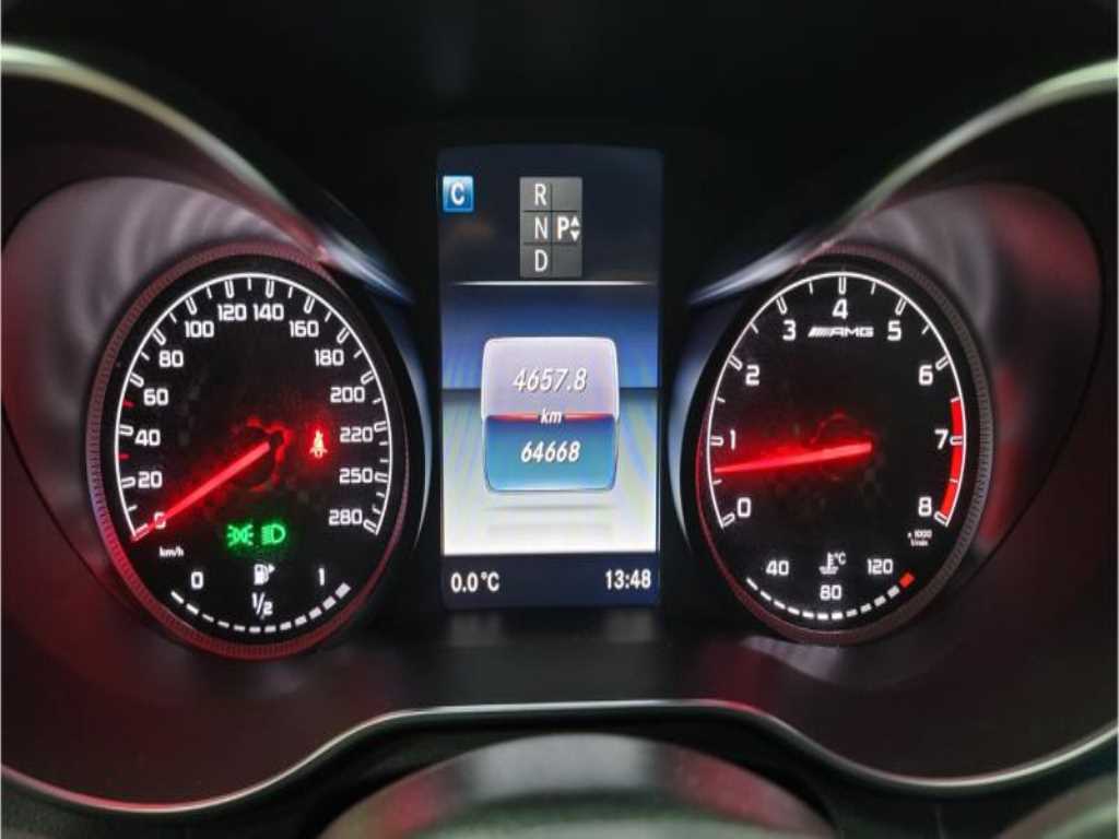 Mercedes Benz GLC Class - Vista 9