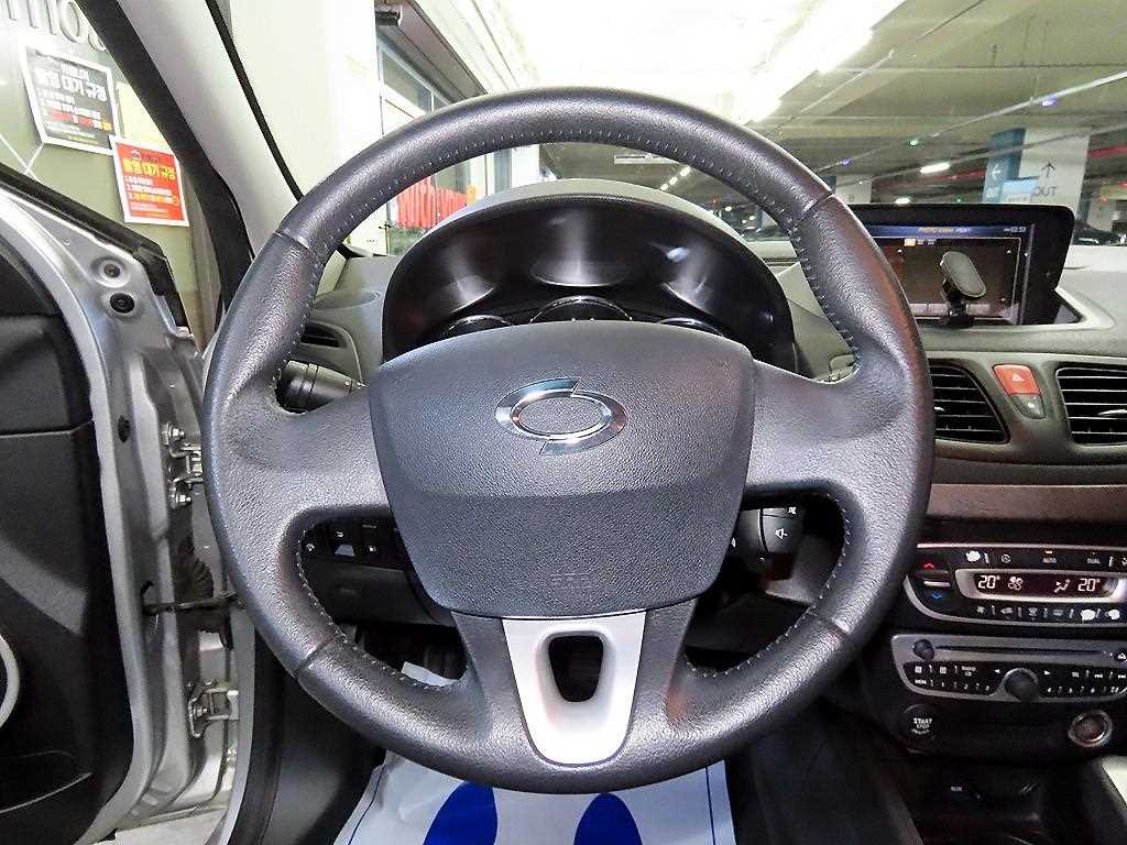 SAMSUNG SM3 - Vista 8