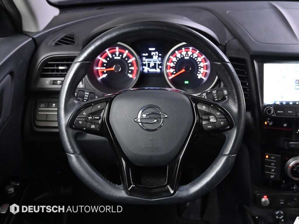 Ssangyong Tivoli 2018 Azul - Importación desde Corea - HF Imports Iquique - Foto 13