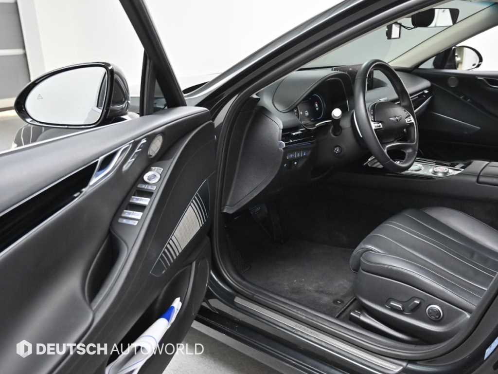 Genesis G80 - Vista 11