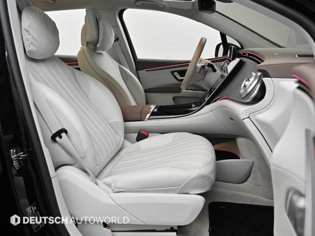 Mercedes Benz EQS - Vista 10