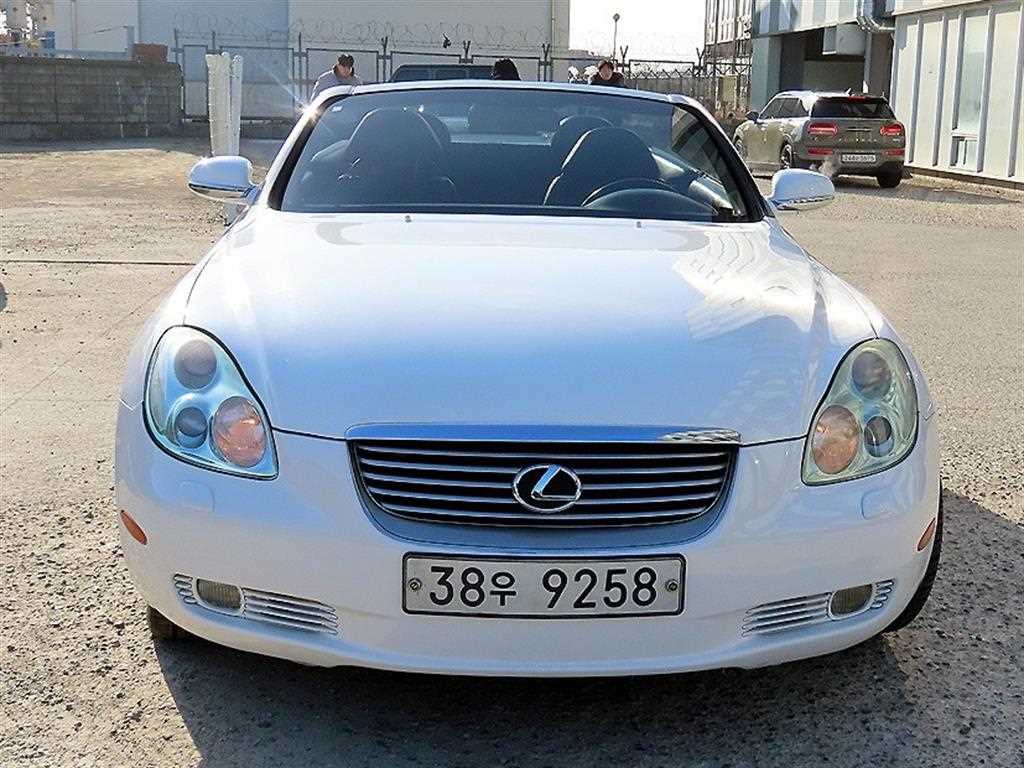 Lexus SC - Vista 5
