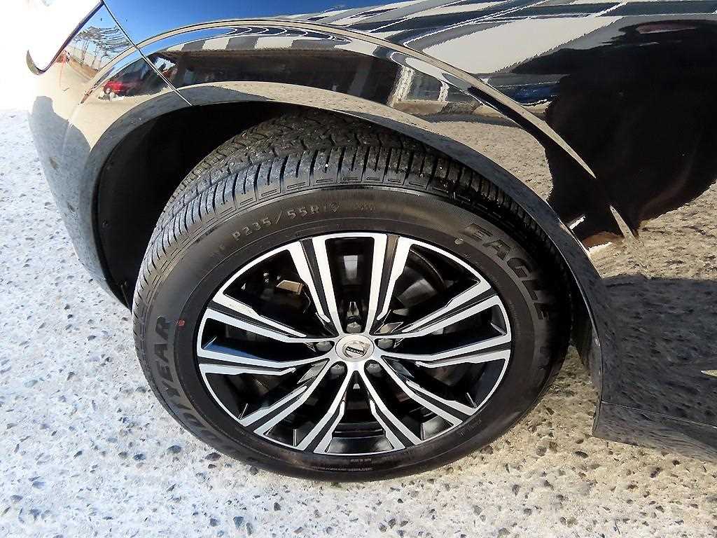 Volvo XC60 2022 Negro - Importación desde Corea - HF Imports Iquique - Foto 20