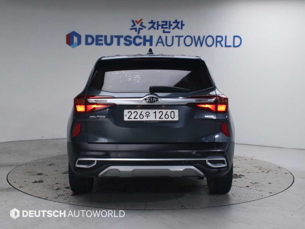 KIA Seltos - Vista 4