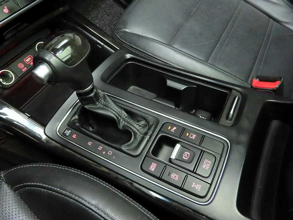 KIA Sorento - Vista 10