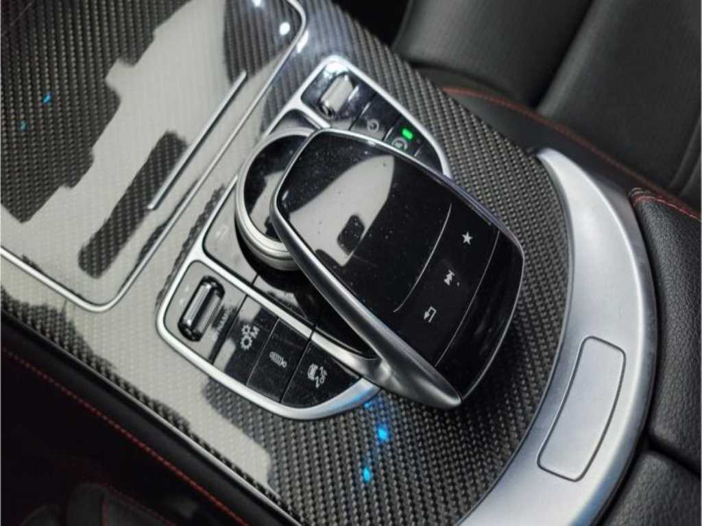 Mercedes Benz GLC Class - Vista 12