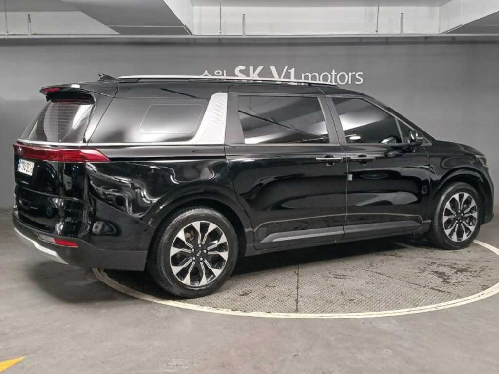 KIA Carnival - Vista 5