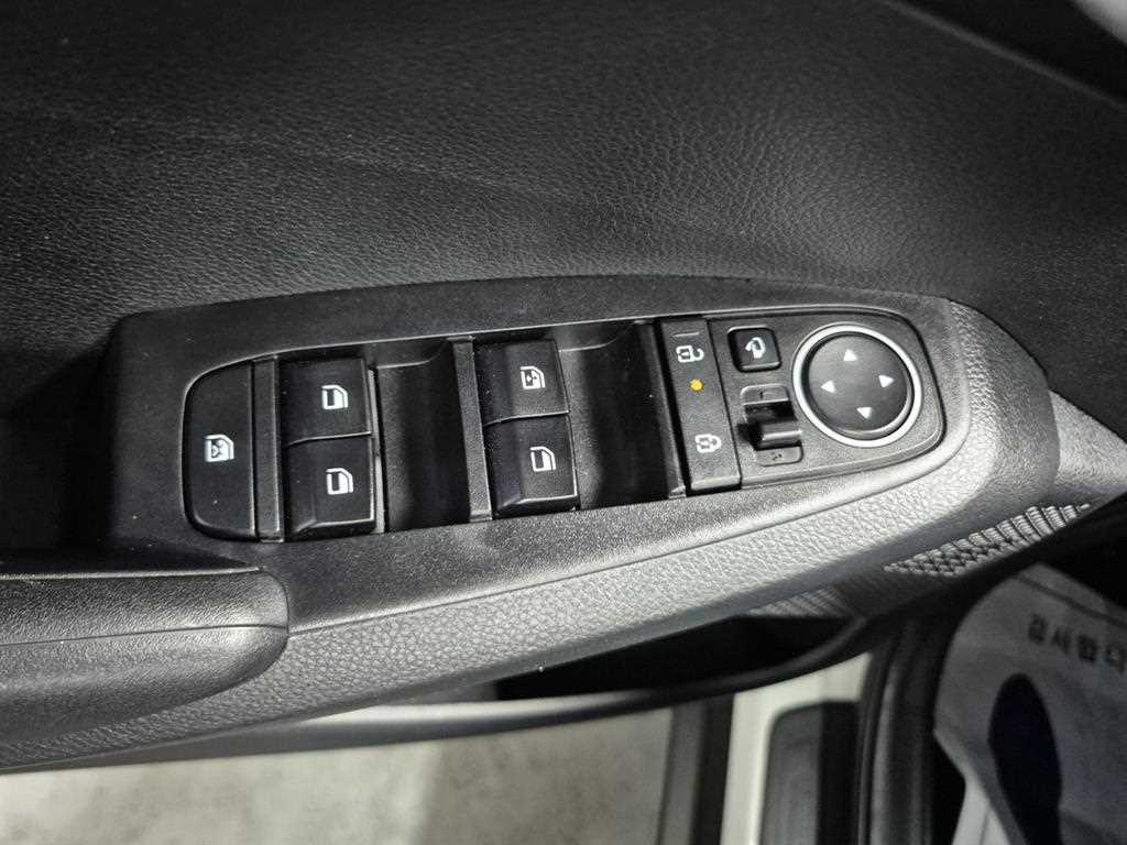 KIA Seltos 2023 Blanco - Importación desde Corea - HF Imports Iquique - Foto 15